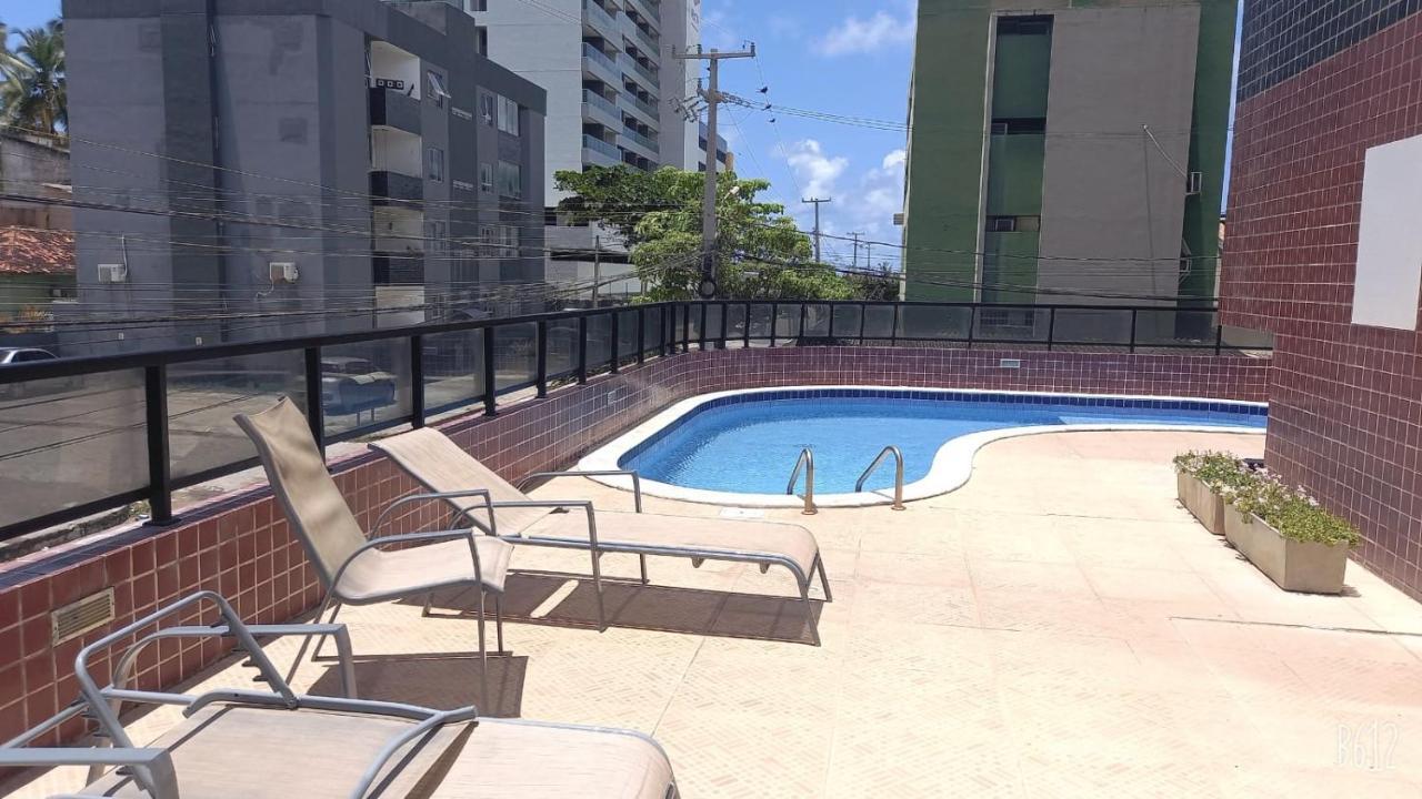 Apartmán Apartamento A Beira-Mar Com Piscina Maceió Exteriér fotografie