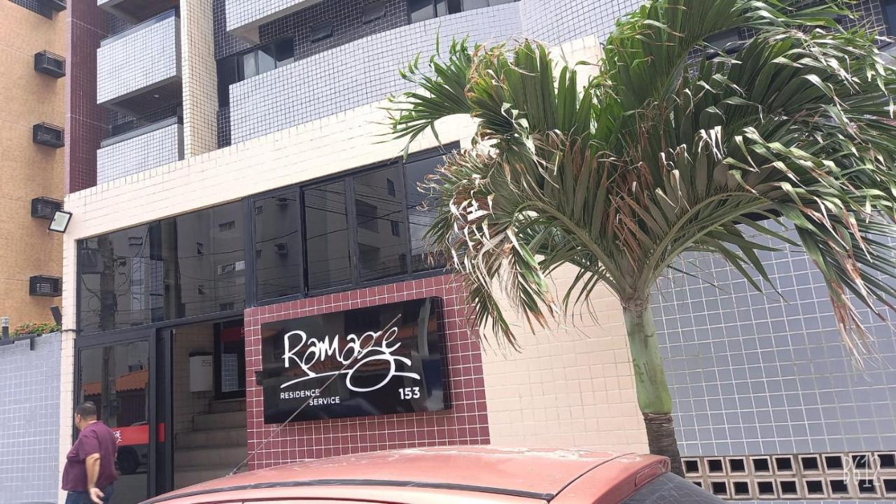 Apartmán Apartamento A Beira-Mar Com Piscina Maceió Exteriér fotografie